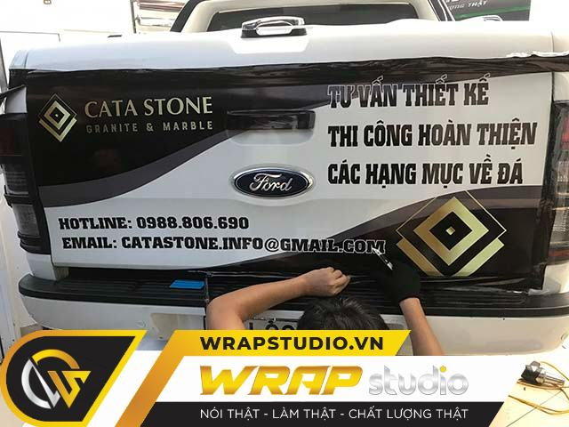 Thi công decal quảng cáo nhanh chóng, tiết kiệm thời gian Thi công decal quảng cáo nhanh chóng, tiết kiệm thời gian