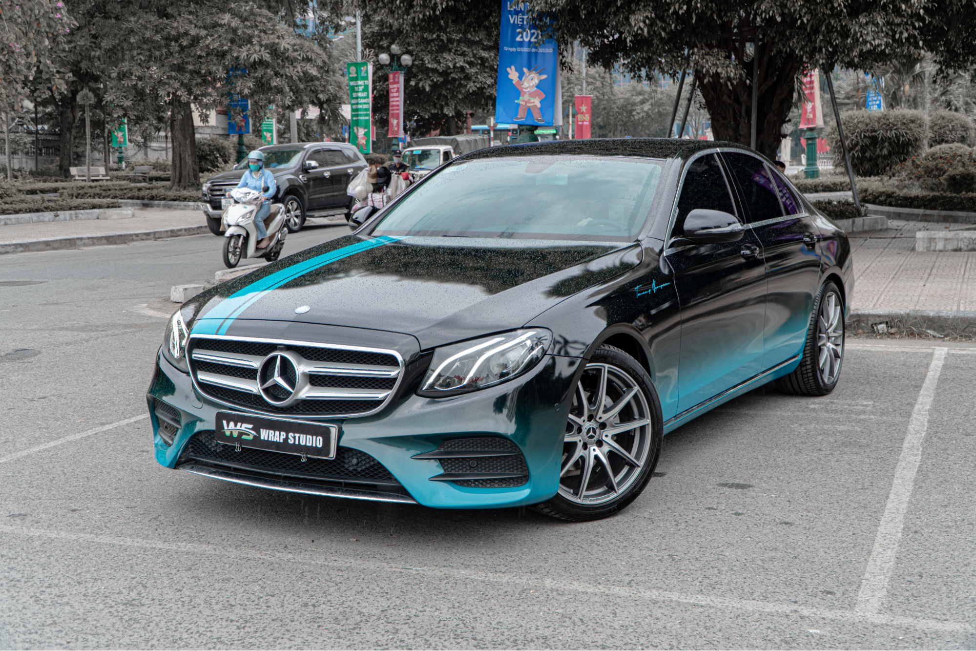 Sử dụng decal làm thay đổi màu sắc theo Giấy đăng ký xe sẽ bị xử phạt hành chính