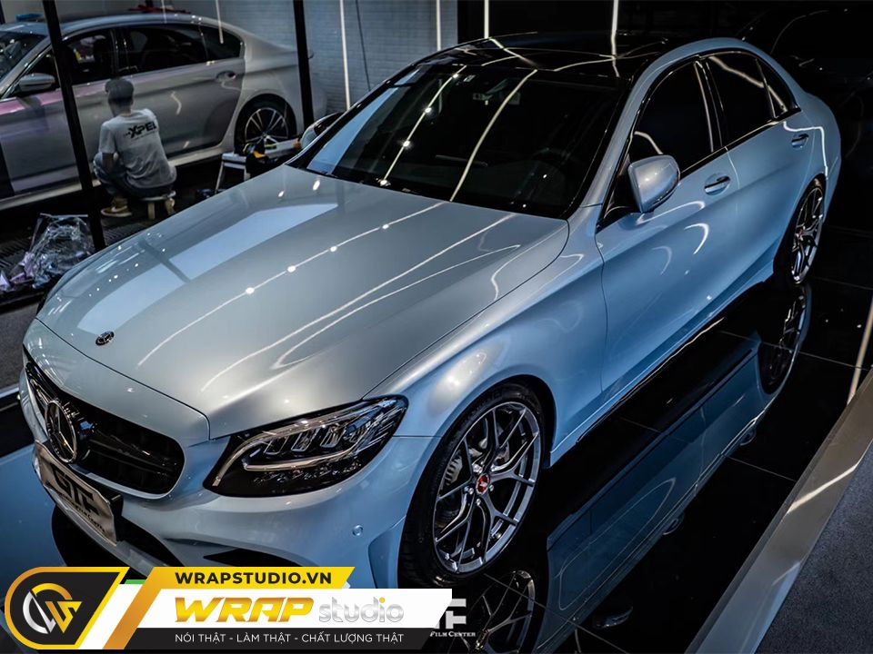 Dán phim cách nhiệt giúp lái xe an toàn