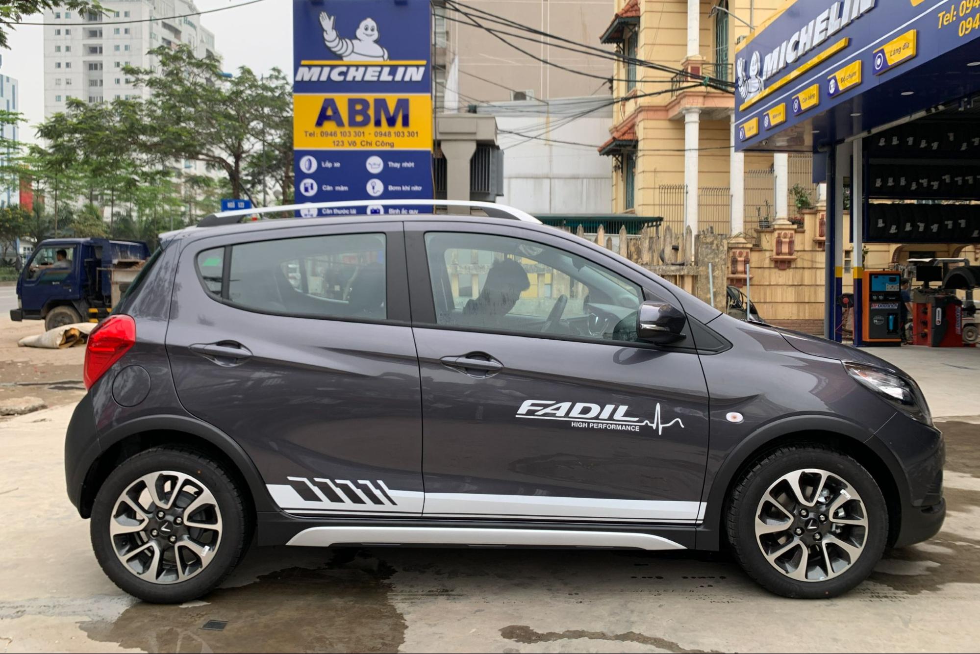 dán tem sườn xe ô tô chuẩn dán tem sườn xe ô tô chuẩn