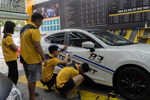 Wrap Decal Xe ô tô như thế nào để không bị phạt