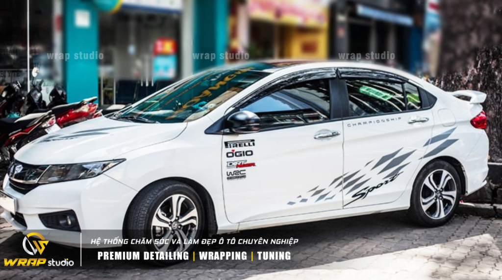 Dán decal Toyota Vios 