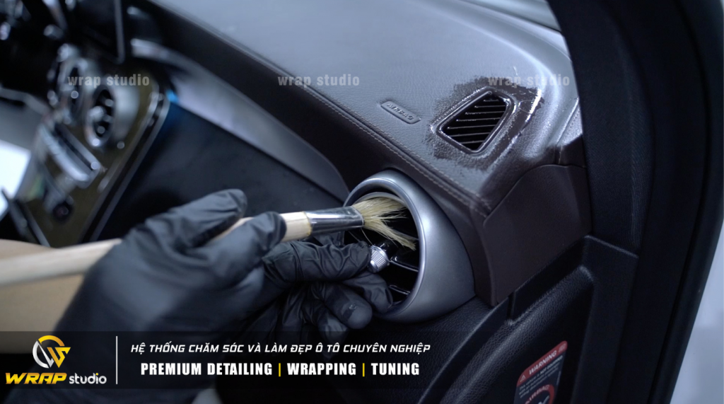 Điều hòa ô tô không mát