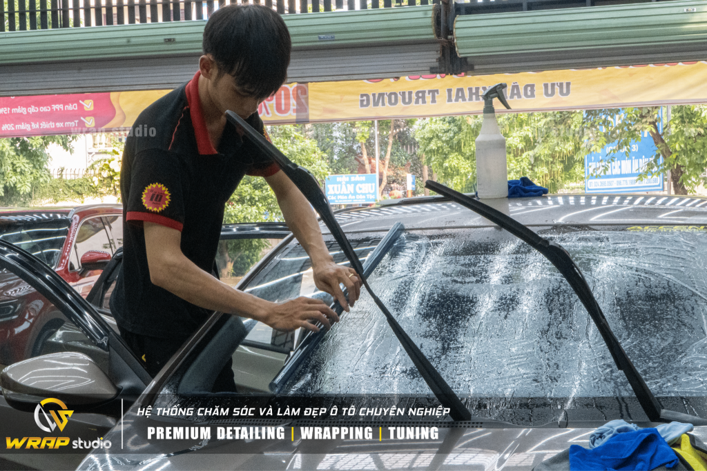 Điều hòa ô tô không mát