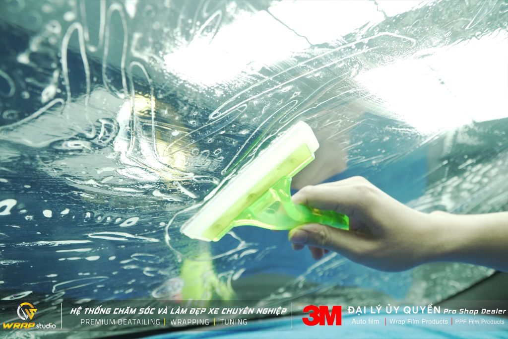 Xe Bị Xước Có Cần Sơn Lại Trước Khi Dán Decal? Giải Đáp Từ A đến Z