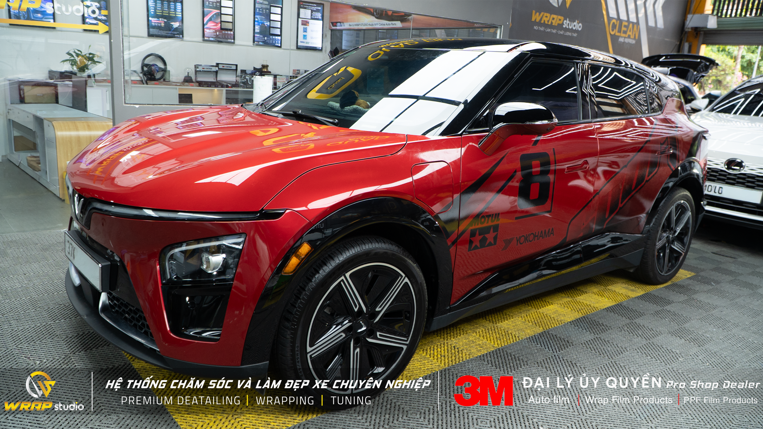 VF7 dán tem tại Wrap Studio