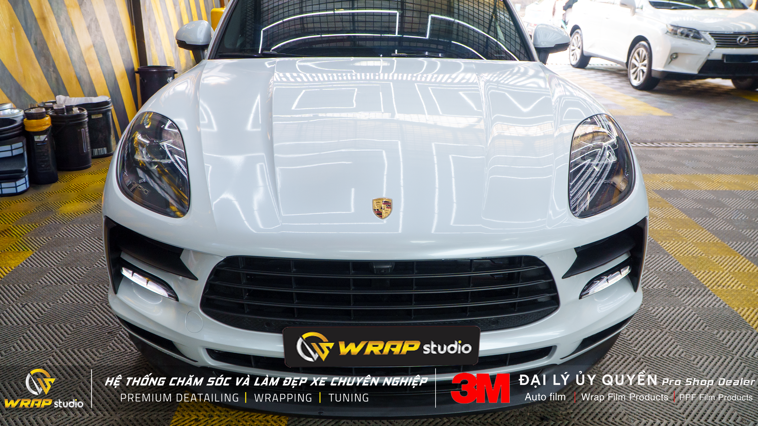 Porsche Macan dán đổi màu trắng