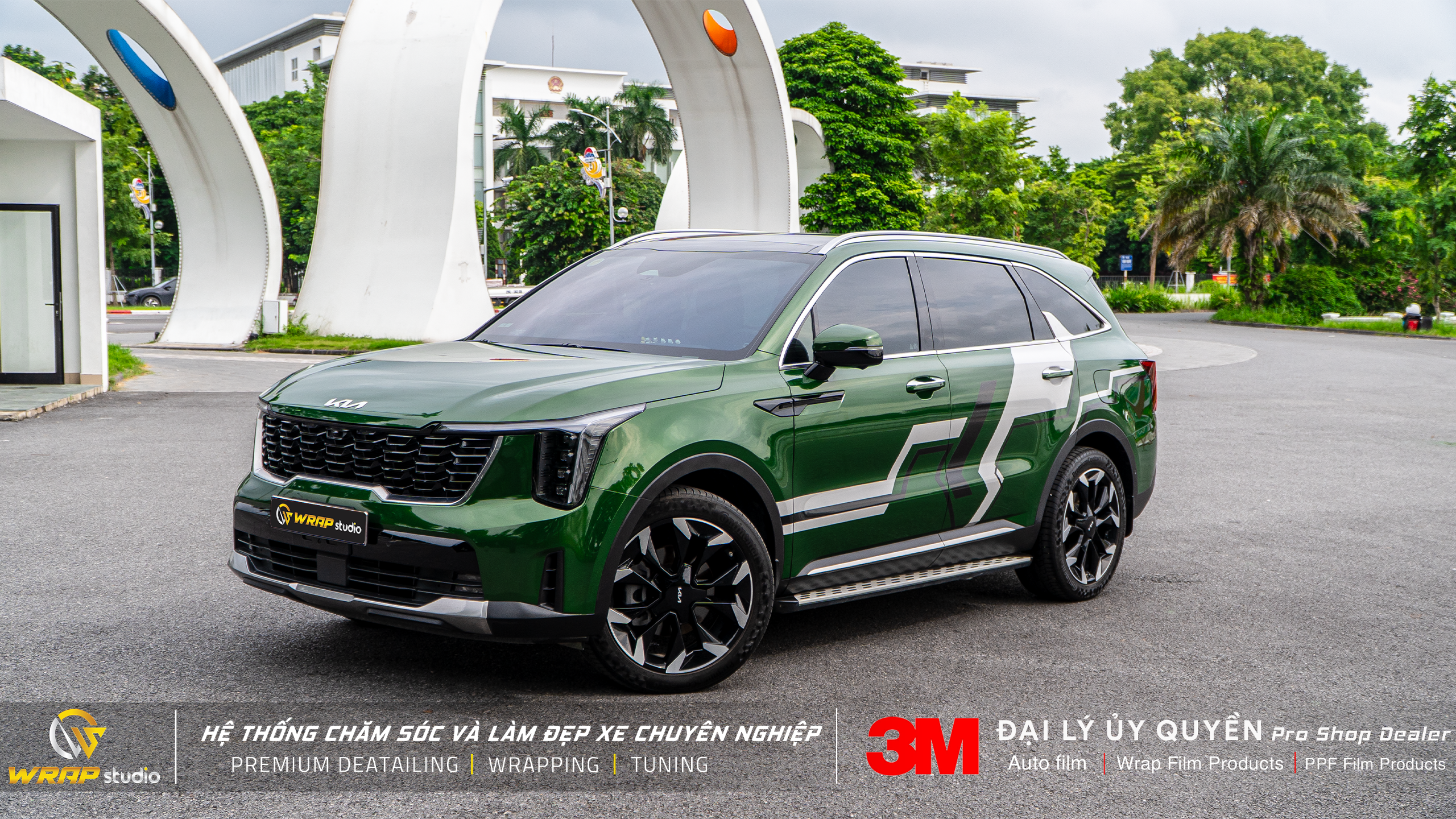 KIA Sorento dán đổi màu và dán tem tại Wrap Studio
