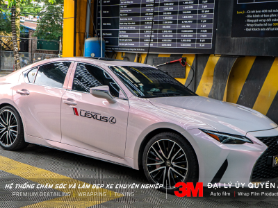 Lexus IS300 dán đổi màu hồng Sakura ngọc trai