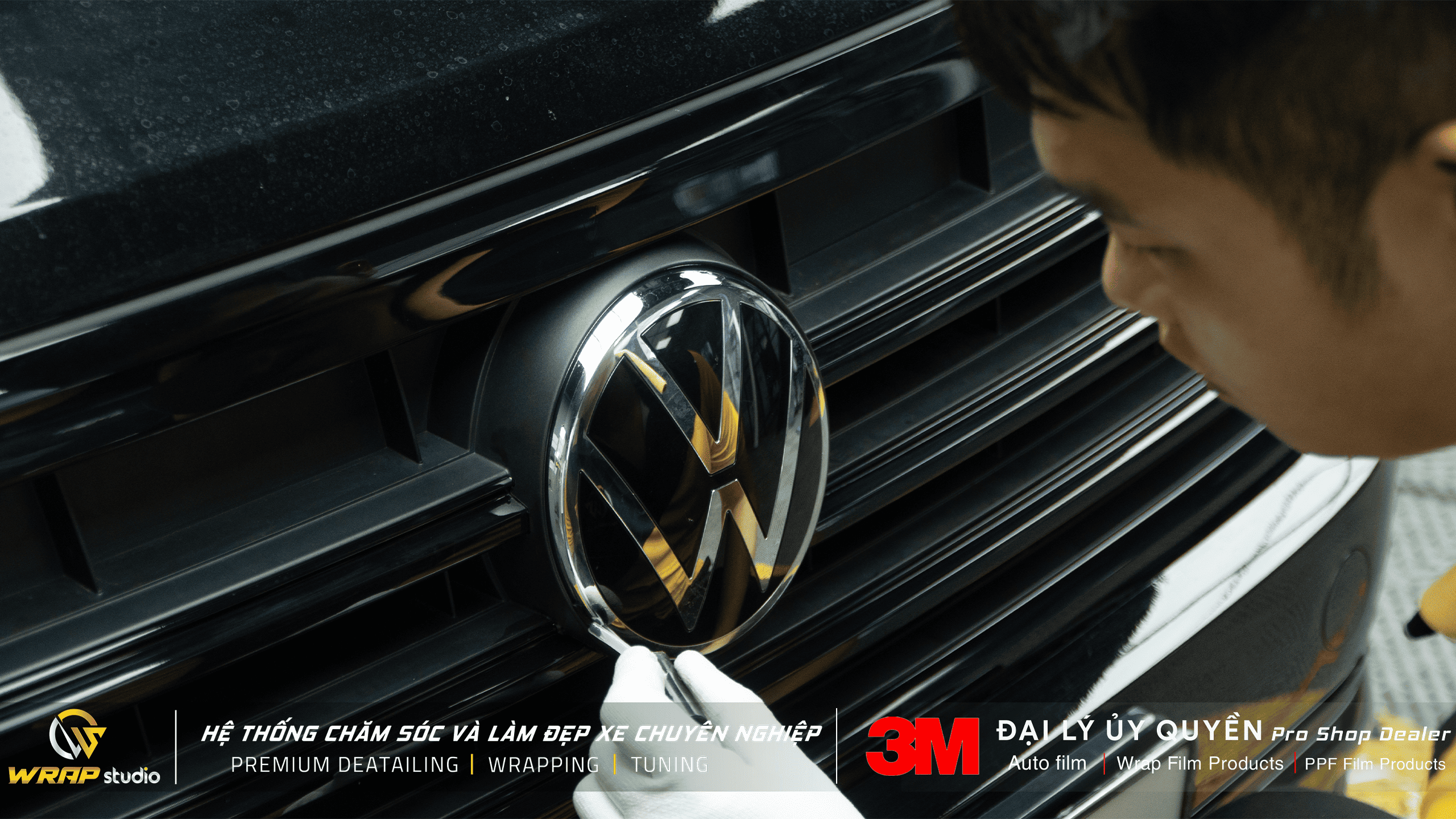 Volkswagen dán crom đen