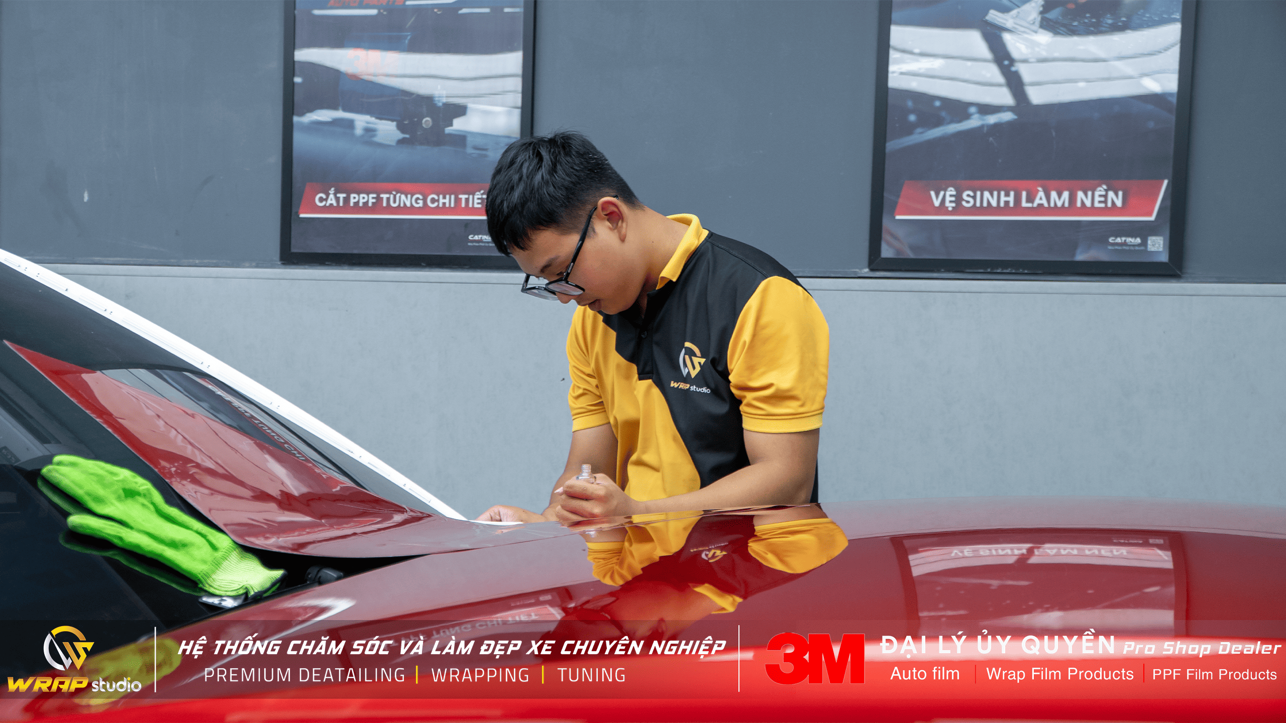 Thi công dán đổi màu đỏ Peugoet 408