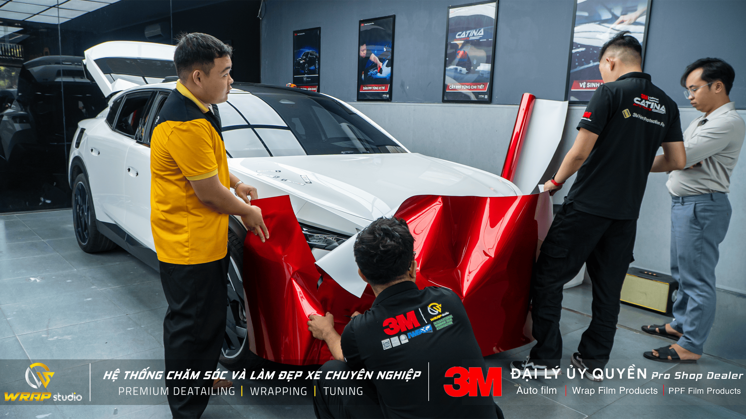 Thi công dán đổi màu đỏ Peugoet 408