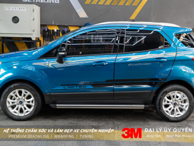 Ford Ecosport dán tem thể thao