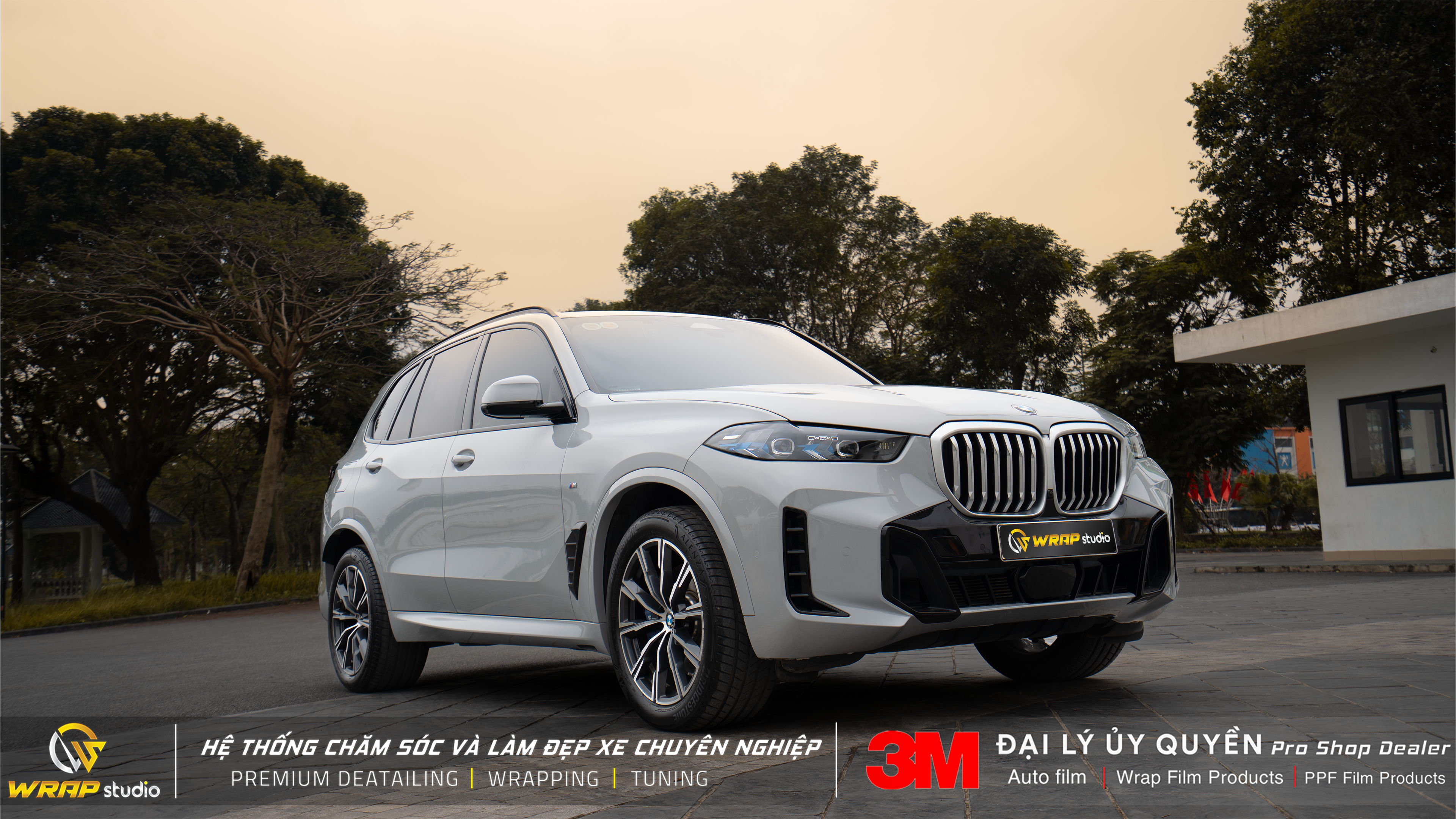 BMW X5 dán đổi màu xám xi măng